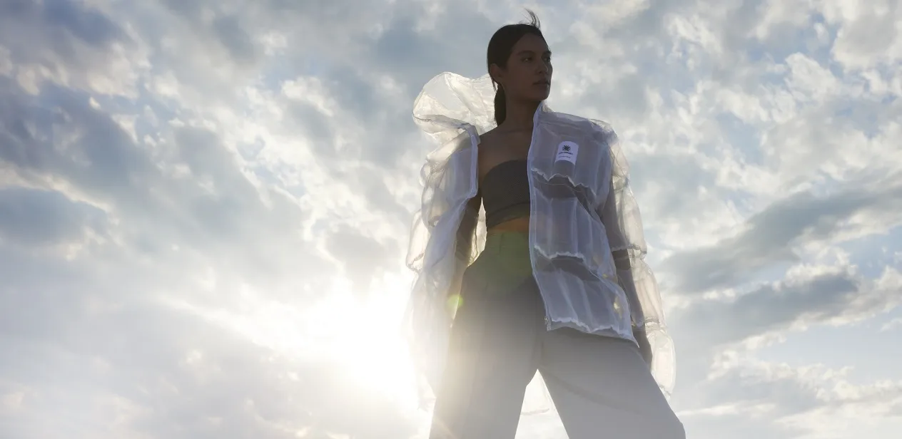 DOWN-LESS DOWN JACKETの着用画像